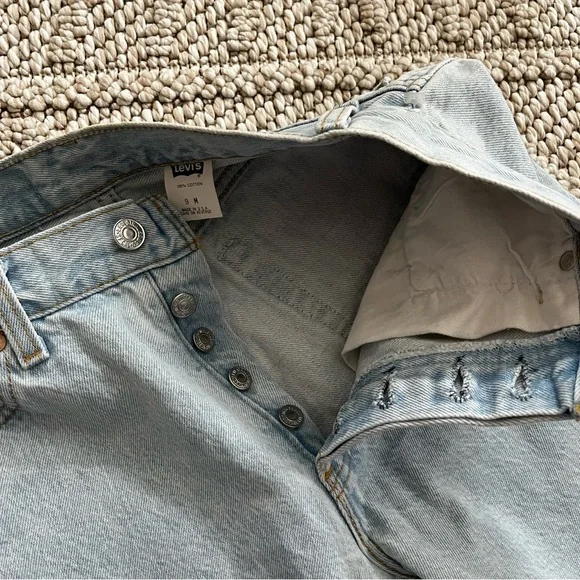 Vintage Levi’s Y2K denim Jean shorts Jorts - Picture 3 of 9